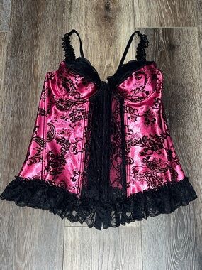 Shirley of Hollywood Pink Satin Tapestry & Black Lace Bustier Lace-up Corset 🩷🖤🩷